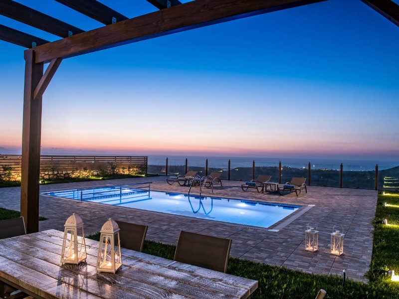 Pool and sea view at Villa Giamsemi, Crete