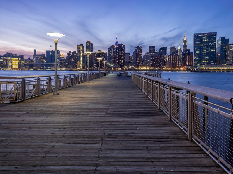 Gantry Plaza State Park in Long Island City with view of New York City