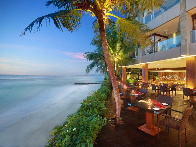 dining at Candi Beach Resort & Spa, Bali