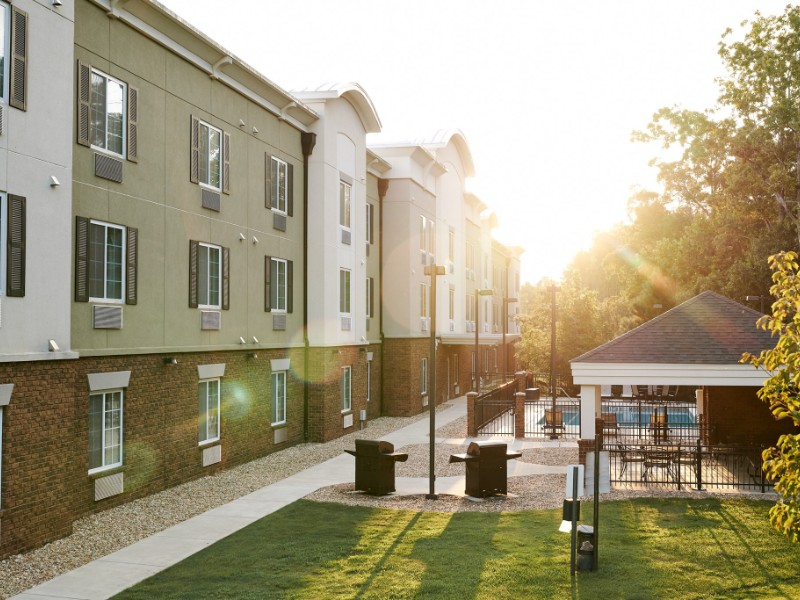 Yard area at Candlewood Suites 