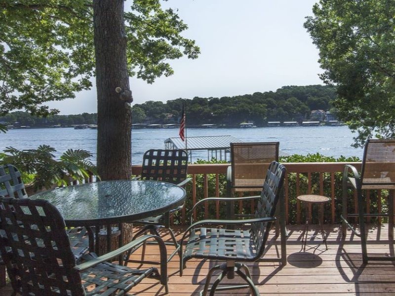  Lakefront Home at Lake of the Ozarks, Missouri