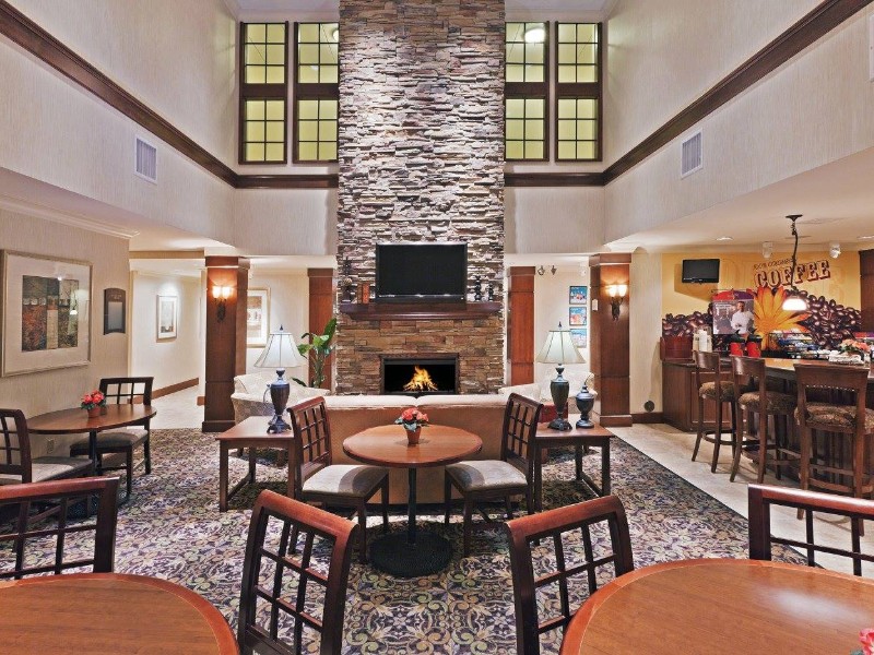 Common area Staybridge Suites Wichita