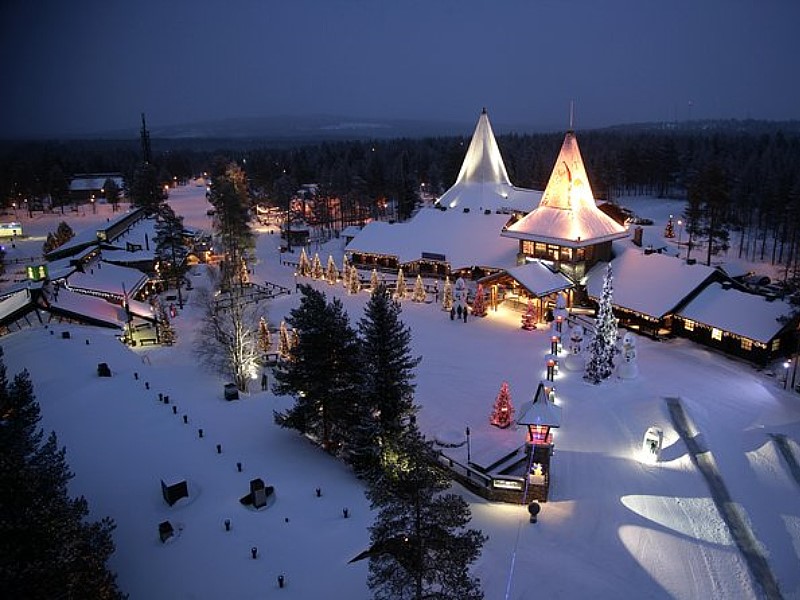 Arctic Delight - Visit to Santa's Village and snowmobiling to reindeer farm