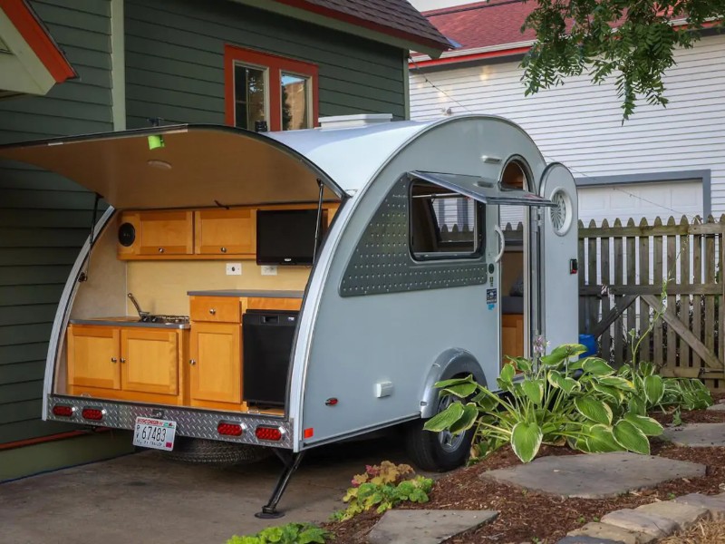 Downtown Urban Garden Glamping