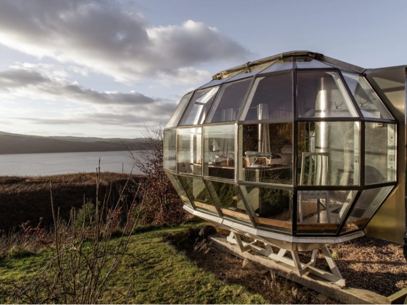 Unique and Secluded Airship, Scottish Highlands