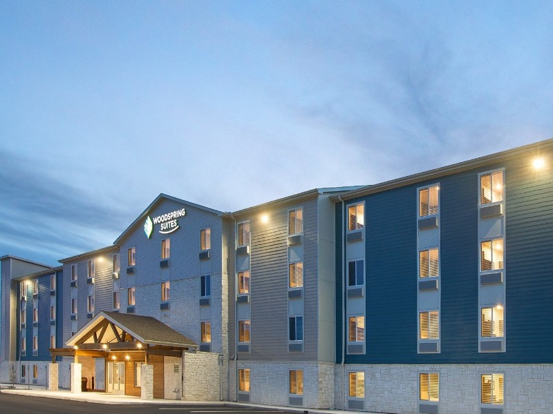 Exterior of WoodSpring Suites Hotel