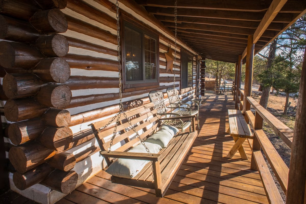 Secluded Lake Front Cabin