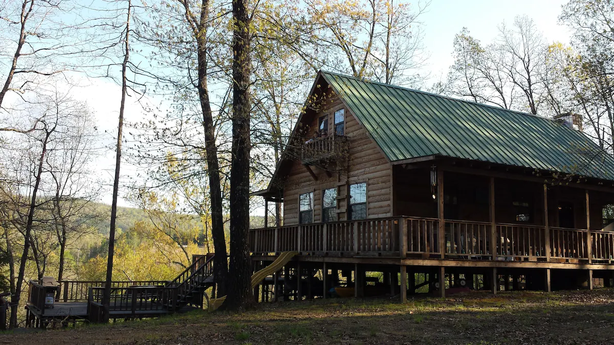 Secluded River Cabin Retreat