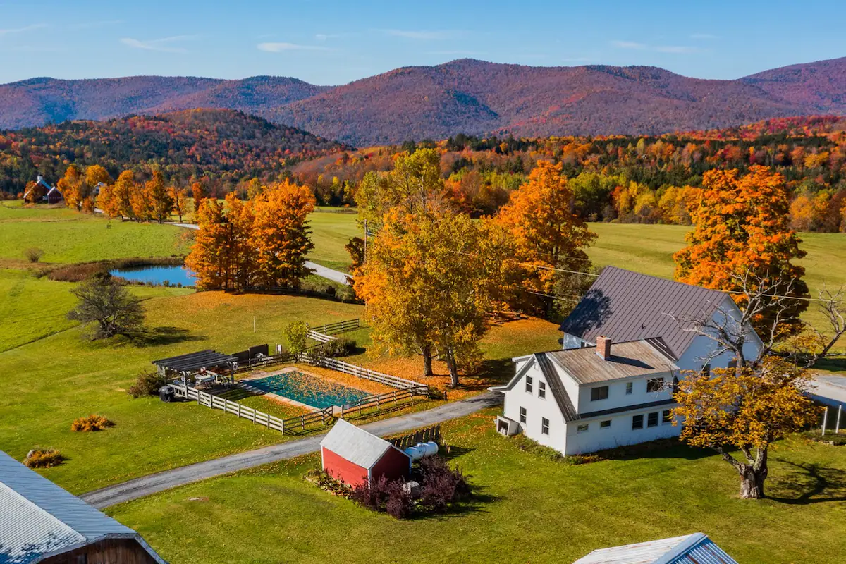 1800s Farmhouse