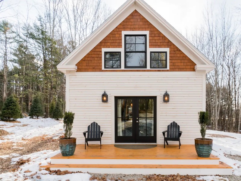 Upscale Timber-Frame Cottage