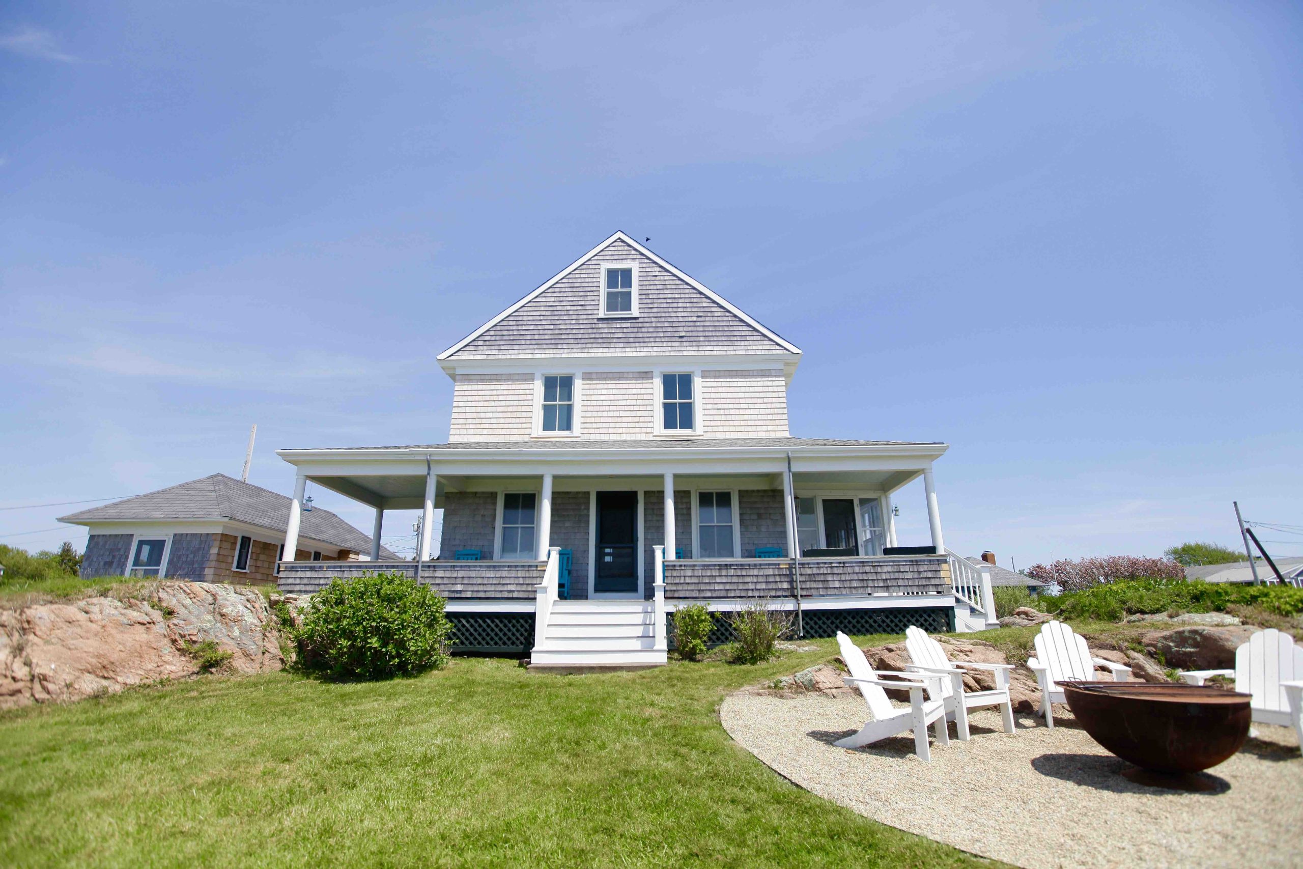 Oceanfront Home, Sakonnet Point, Newly Renovated, Little Compton