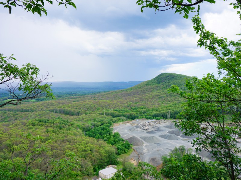 Mount Holyoke Range State Park landscape