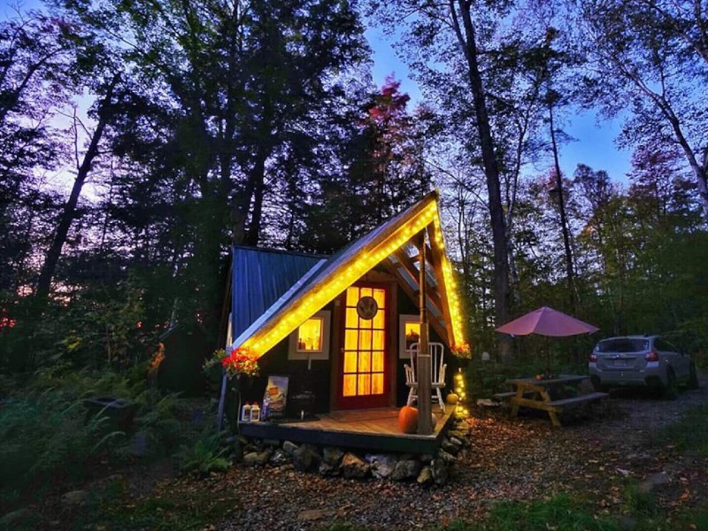 Magical Cozy Vermont Cabin