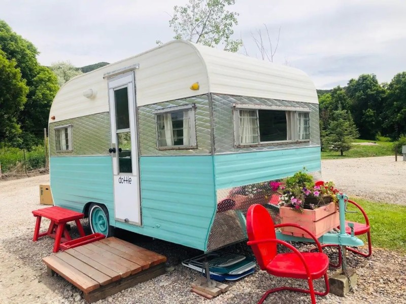 Outside view of (Dotty) 1960's retro camper