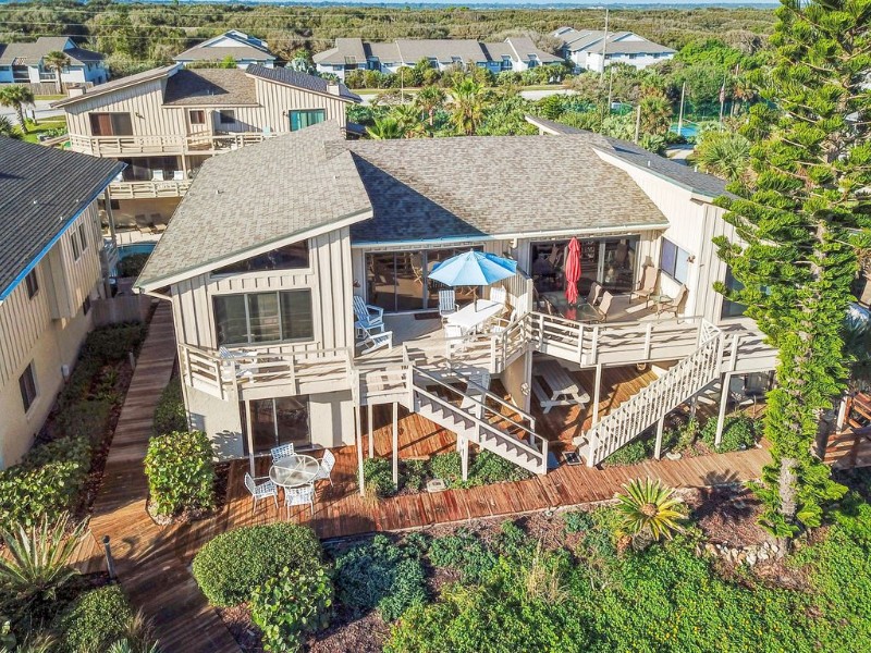 Gorgeous Oceanfront Villa