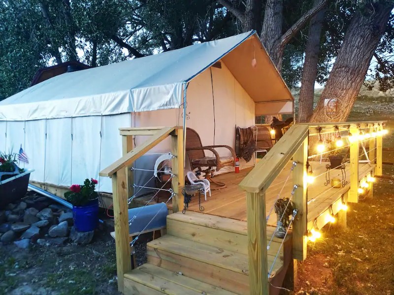 Lit up at night - U2 Horse Glamping