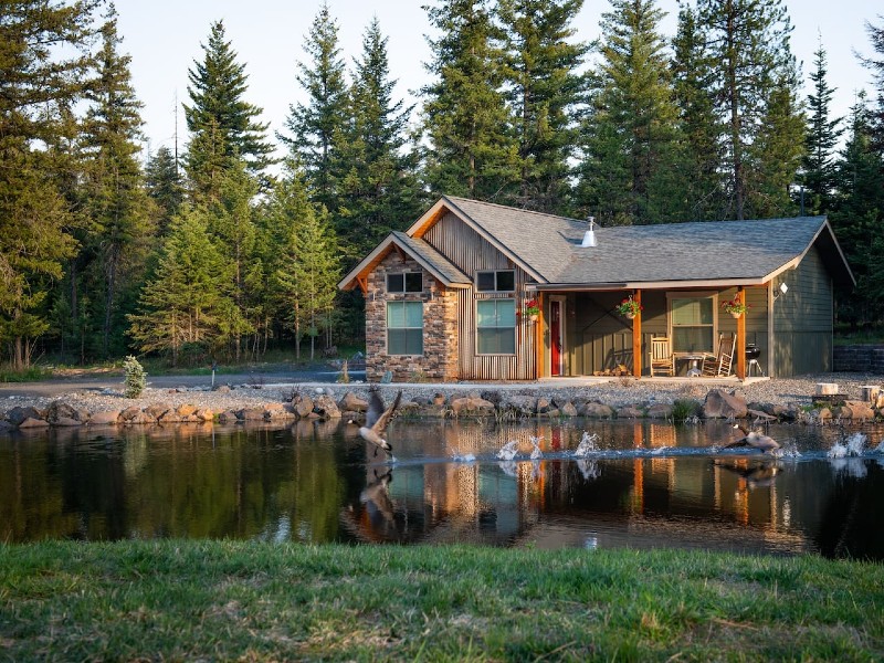 Top 10 Waterfront Vacation Rentals in Idaho for 2022 Trips To Discover