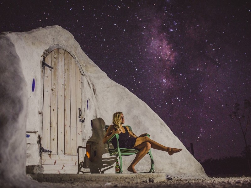 Terluna: Off-grid Adobe Dome near Big Bend