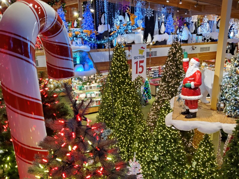 Bronner’s Christmas Wonderland