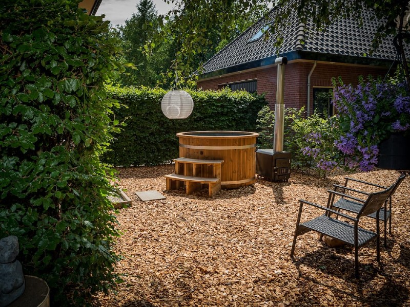 The house with the blue shutters, near the Veluwe