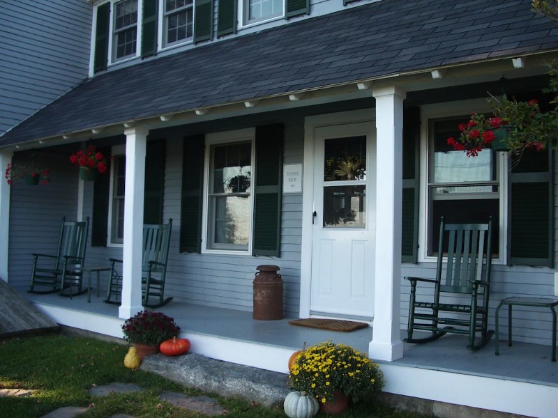 3-Bedroom Farmhouse on 100-Acre Farm