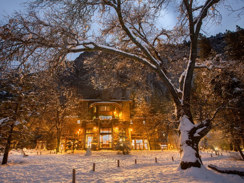 Ahwahnee Hotel in the winter, Yosemite National Park