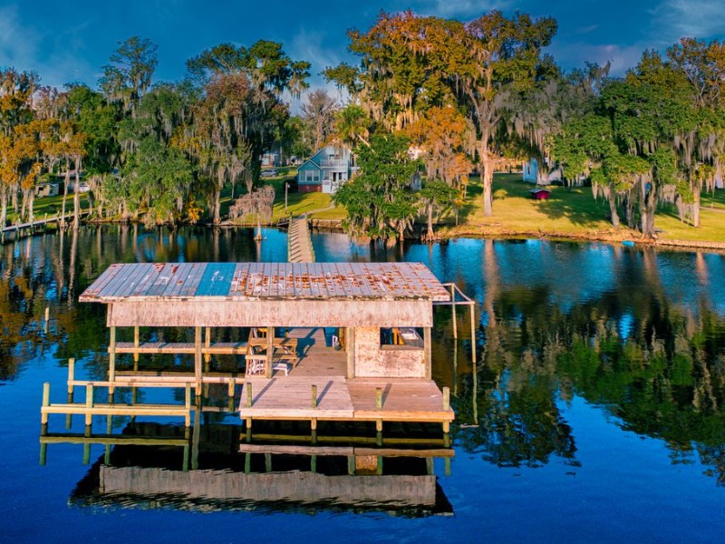 lakehouse rentals in florida
