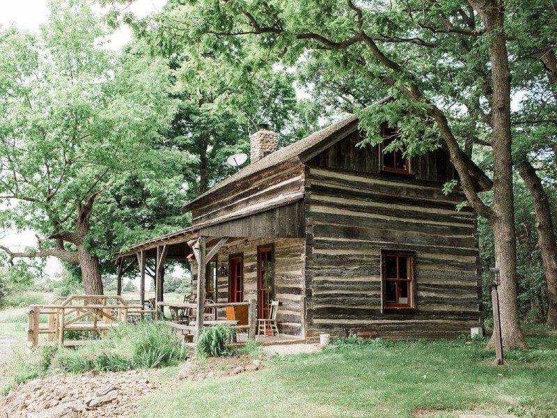 Springbrook's 1850's Cottage