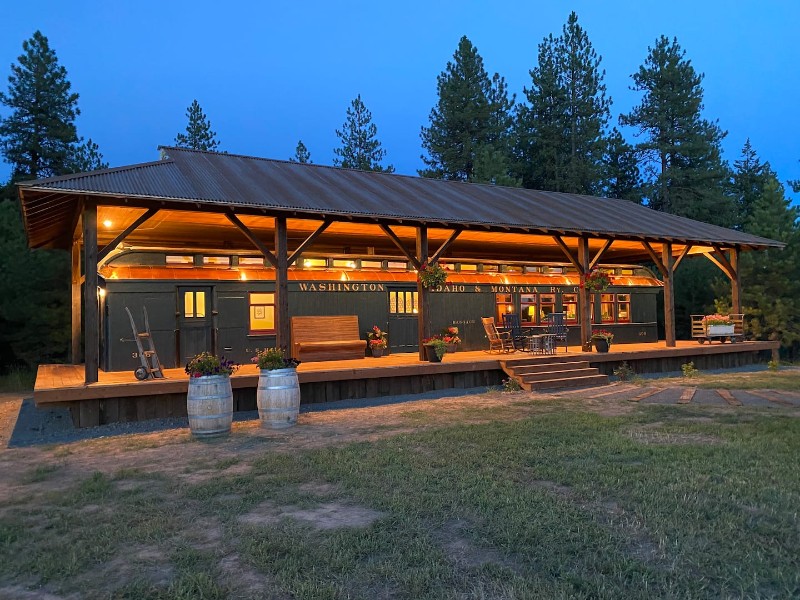 Restored 1909 Train Car on 145 Acres