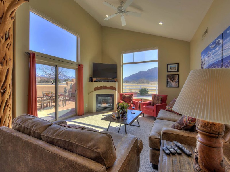 Townhome with Mountain Views – Arches National Park, UT