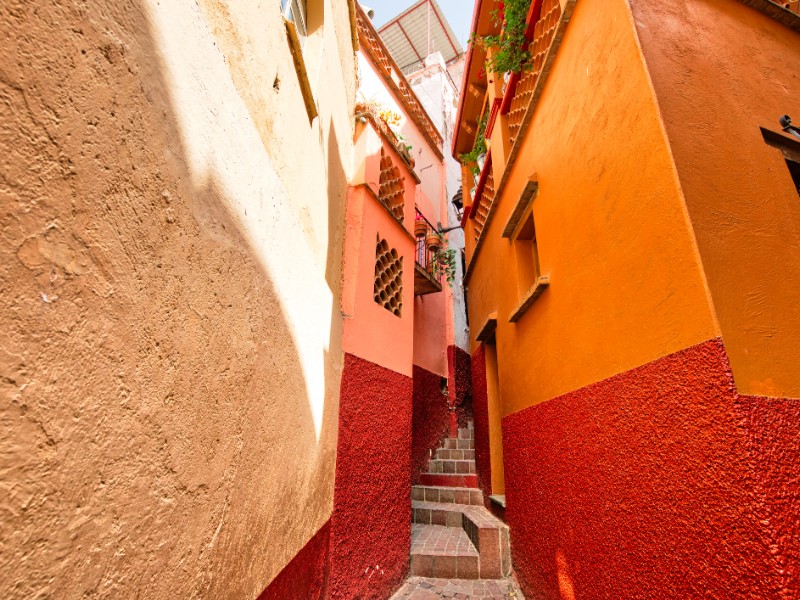 Alley of the Kiss, Guanajuato, Mexico