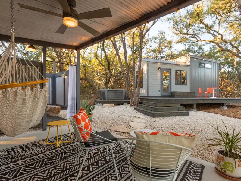 La Petite: Tiny House Tucked in Nature with Hot Tub in Wimberley