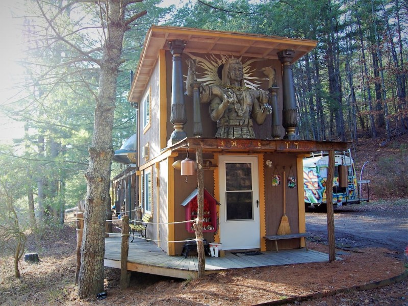 Tiny House Amidst the Forest