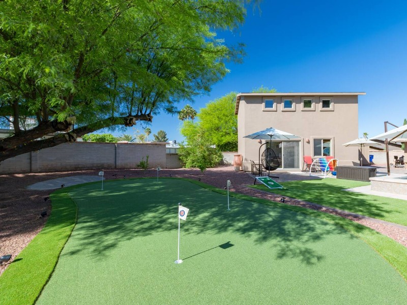 Luxury Home with Heated Pool, Game Room & Sauna - Tucson