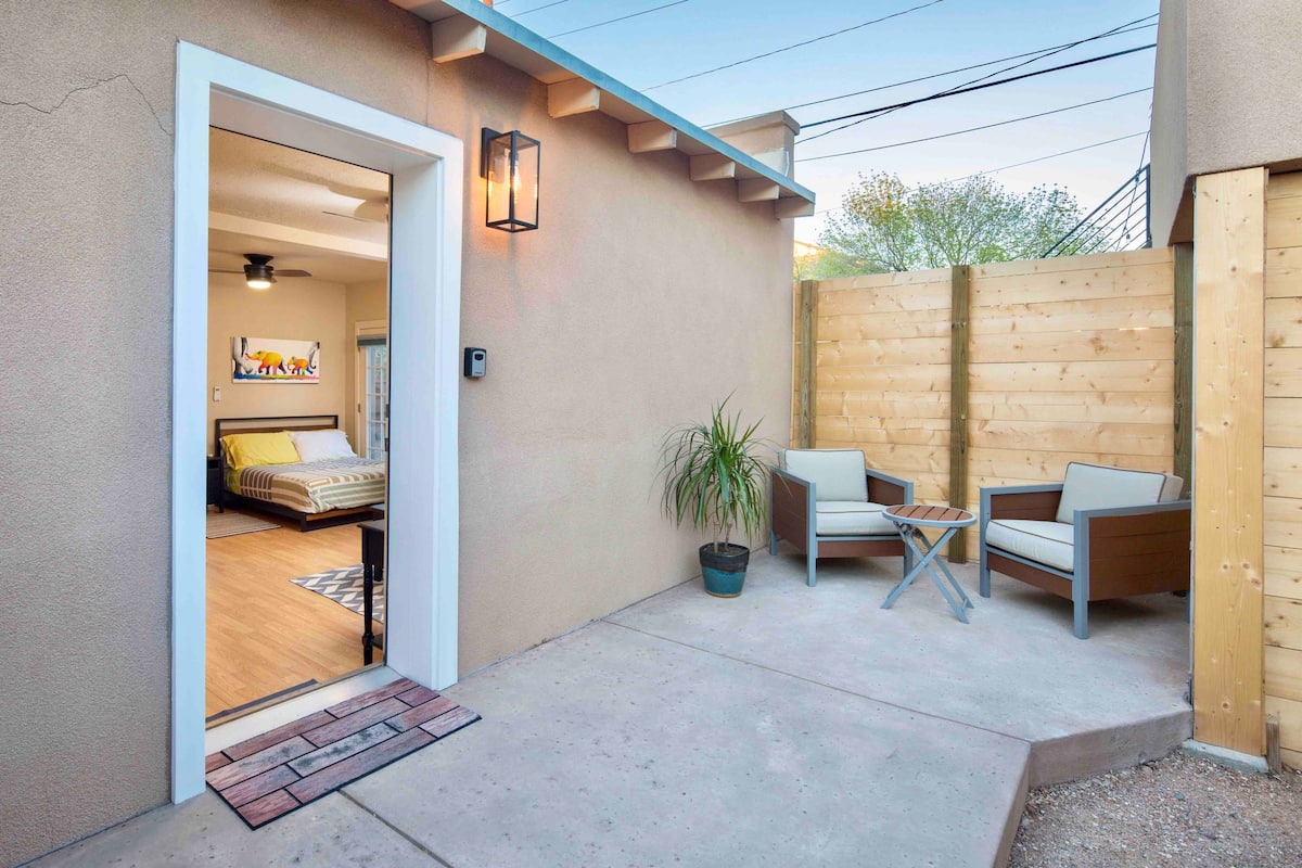 Patio at Beautiful Downtown Albuquerque Casita