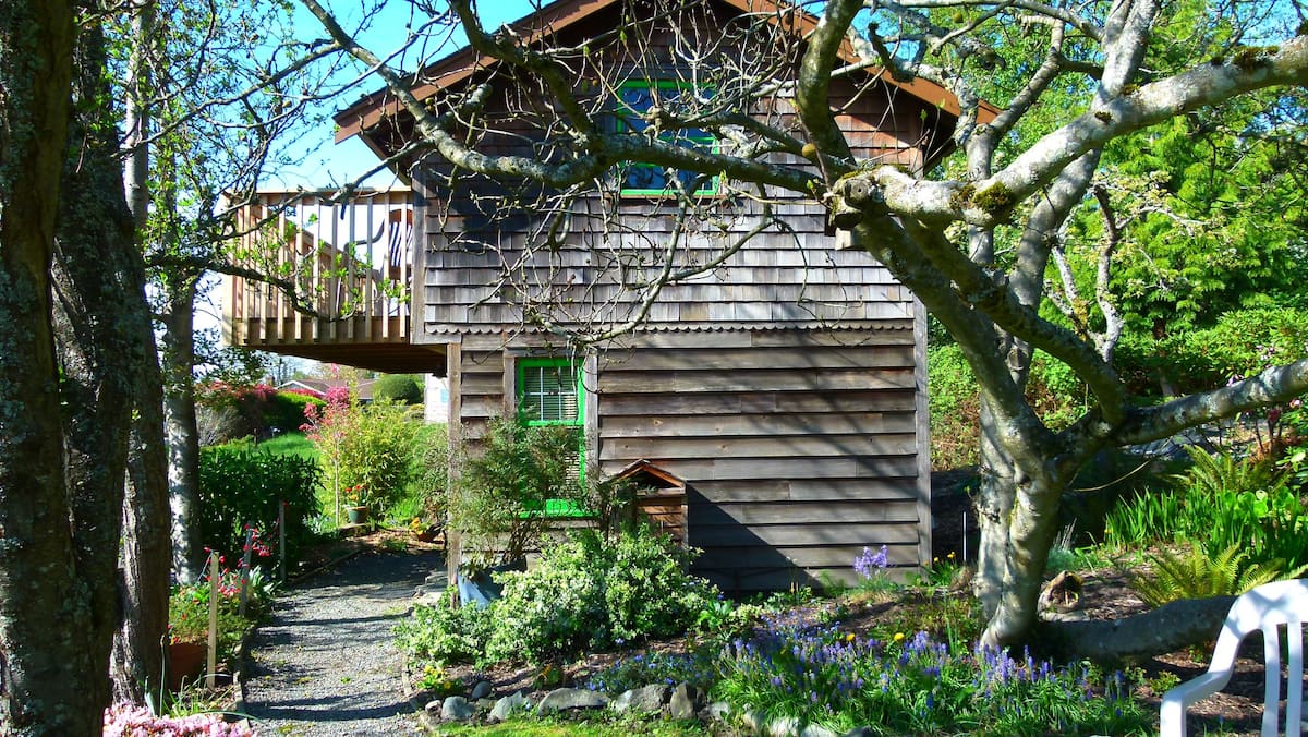 Private Garden Cottage