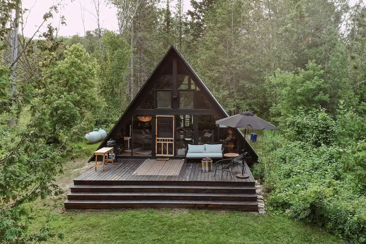 Fernside A-Frame: Private River Front, Hidden Gem