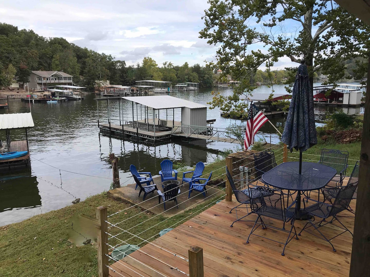 LOZ Little Blue Lake Cabin