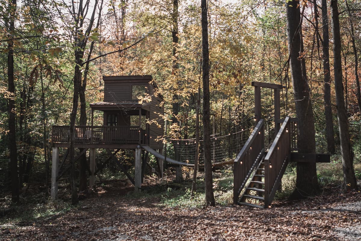 Outdoorsy Vibe - Treehouse Village - The Shack