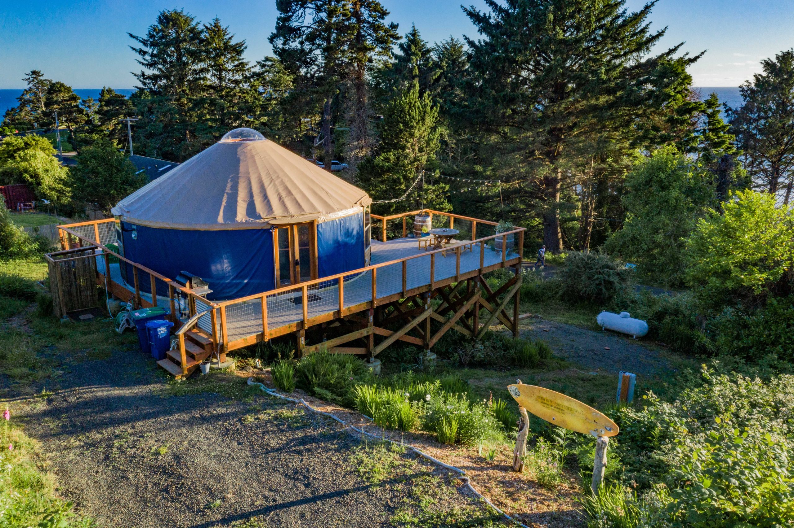 Otter Rock Surf Yurt - Otter Rock, Oregon