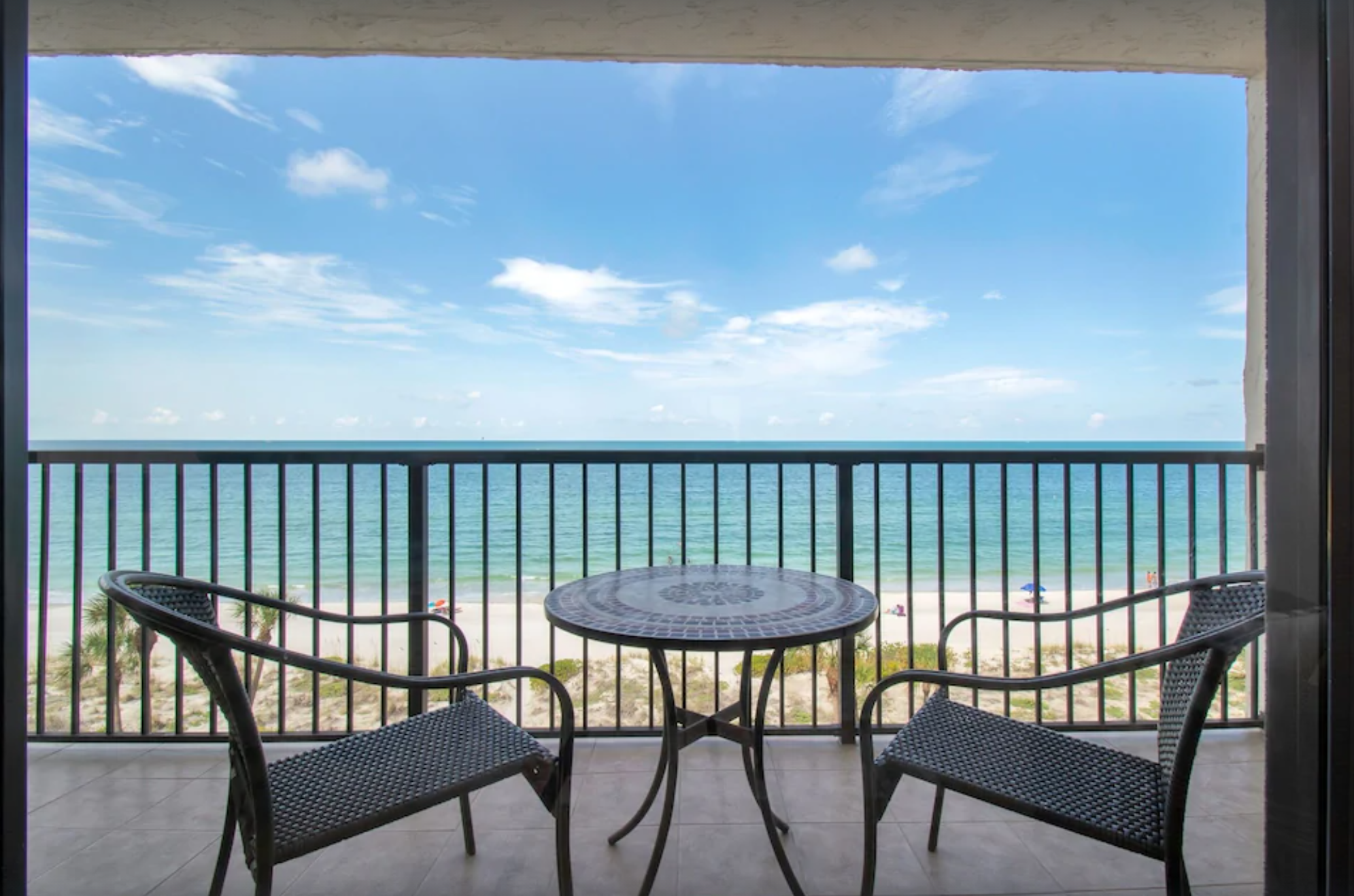 14 Best Tampa Bay Beachfront Vacation Rentals For 2021 – Trips To Discover