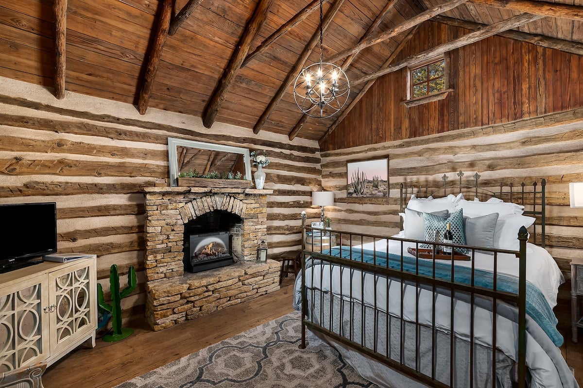 14 Most Romantic Cabins In Texas For Couples Prices And Photos Trips To Discover