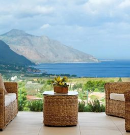 Villa Mirascopello with Enchanting Sea Panorama in Trapani