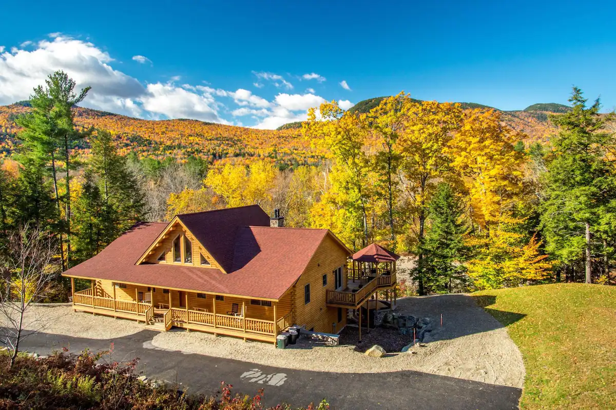 Authentic Luxury Cedar Log Cabin