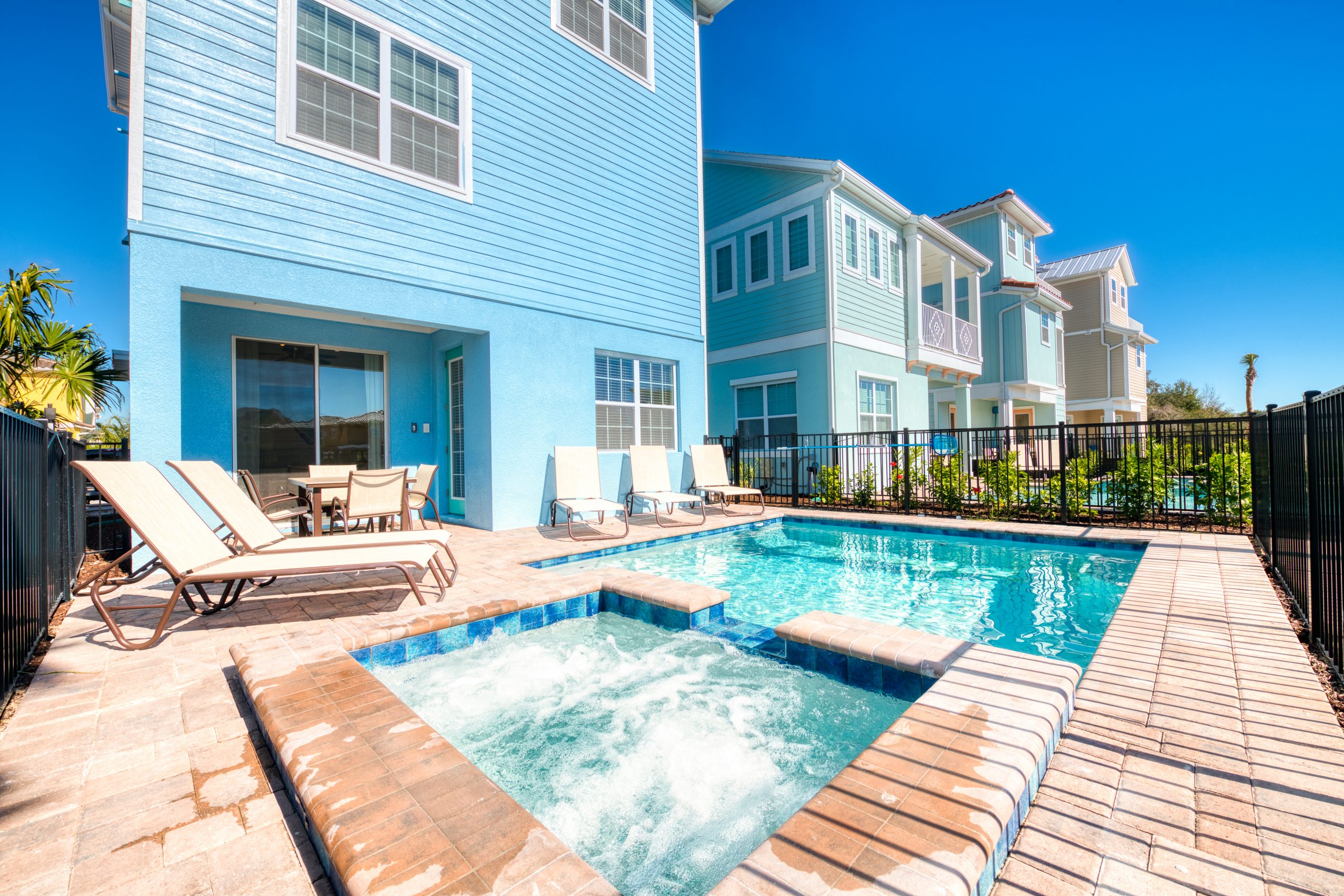 Select cottages at Margaritaville Resort Orlando have private pools in the backyard.