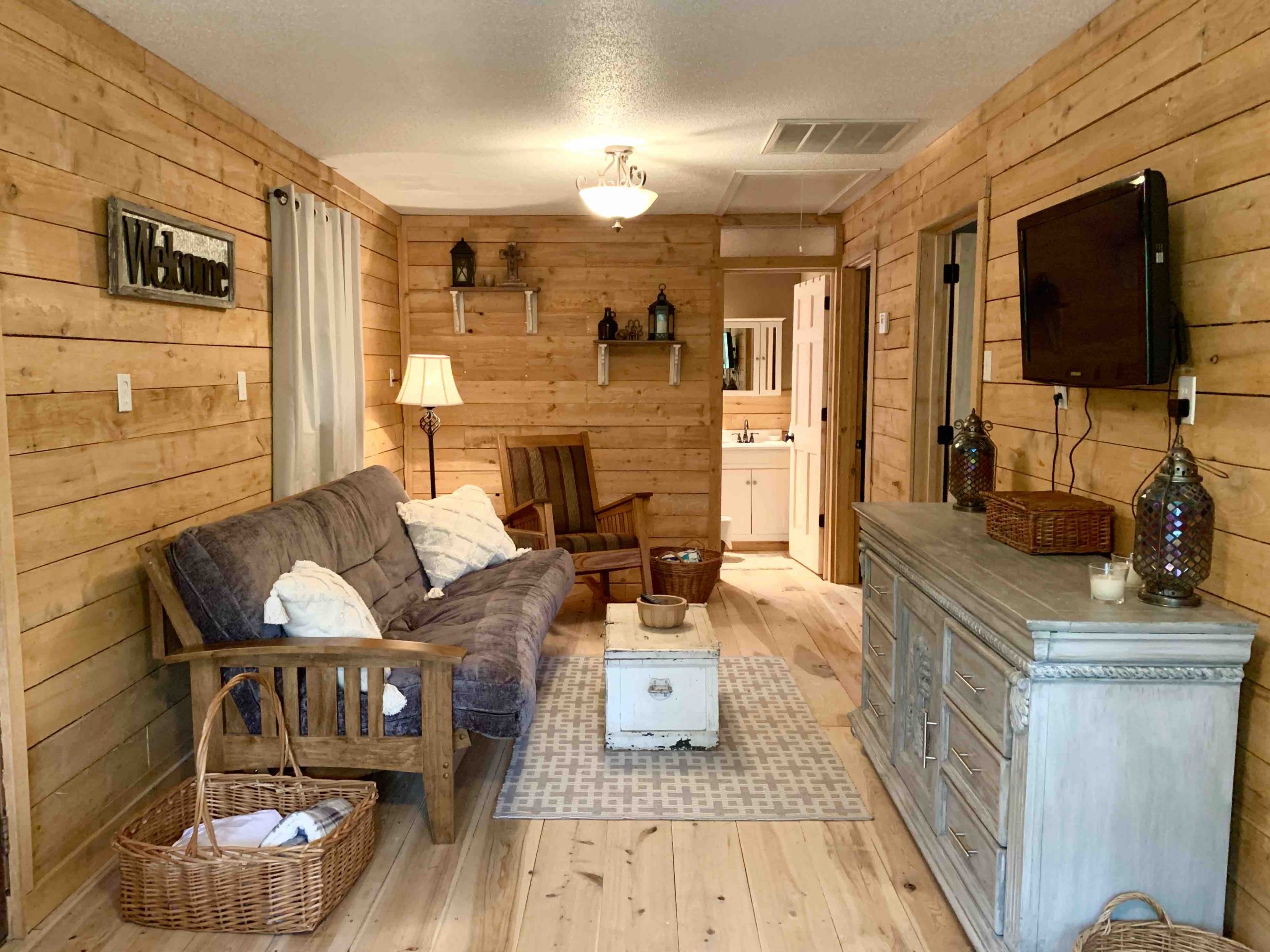 The Creekside Cabin Retreat in Poplarville