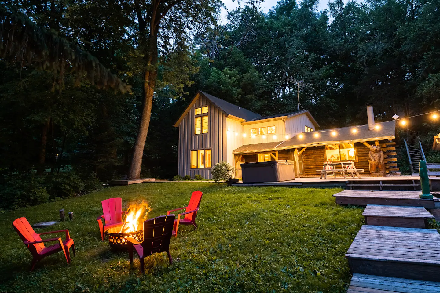 Gorgeous Lake House on Little Green Lake