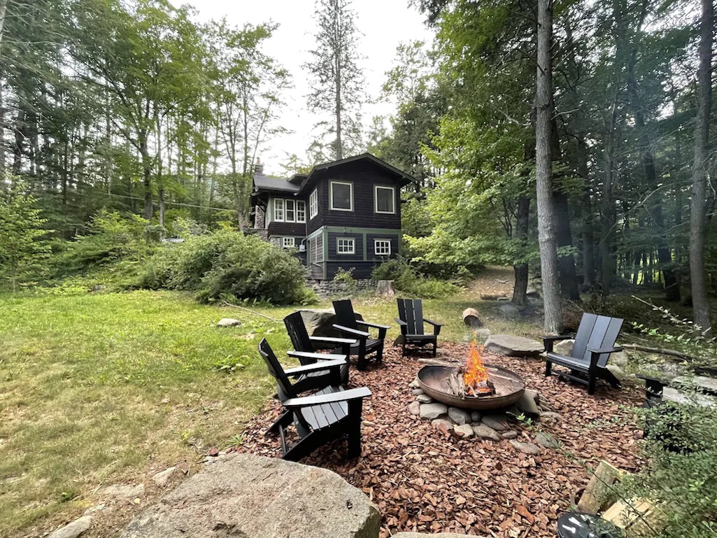 Historic Luxury Stream-Front Lodge Near Phoenicia In Woodland Valley