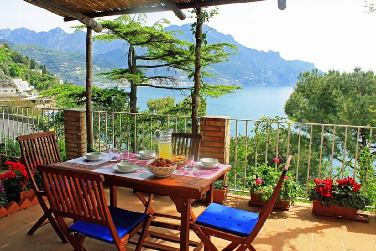 Panoramic House close to Amalfi