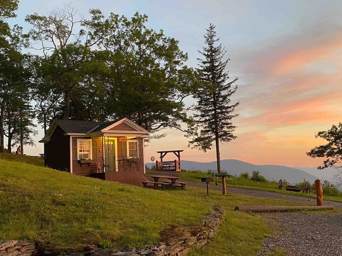 The Mohawk Cabin